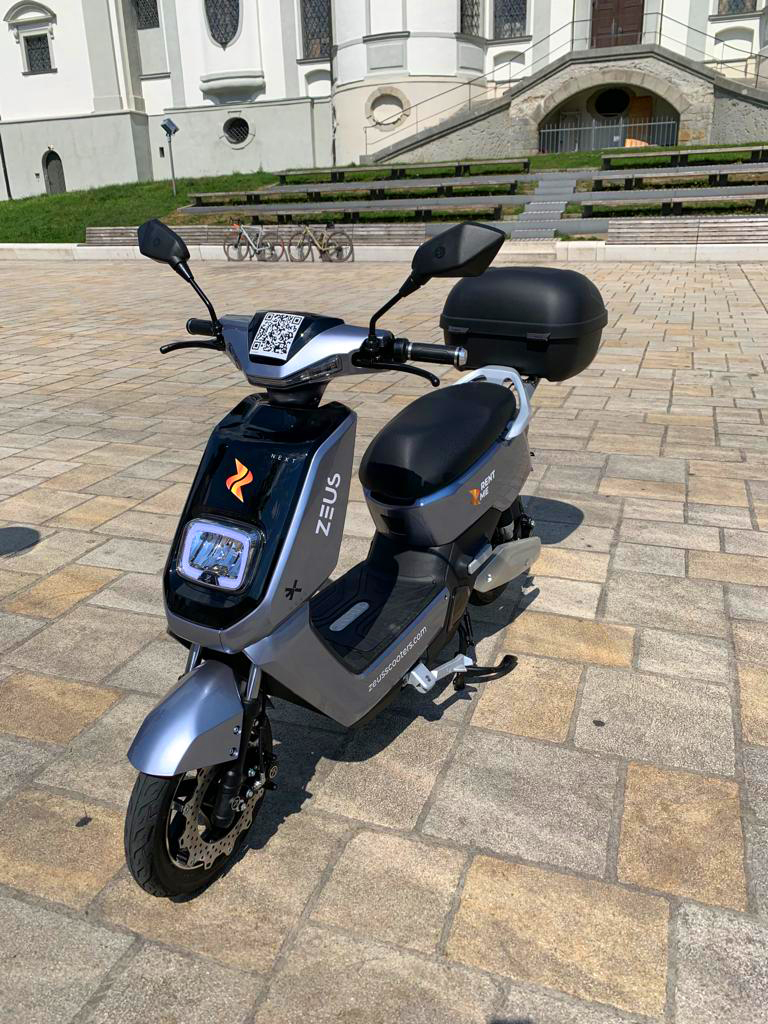 Moped - Zeus Scooters
